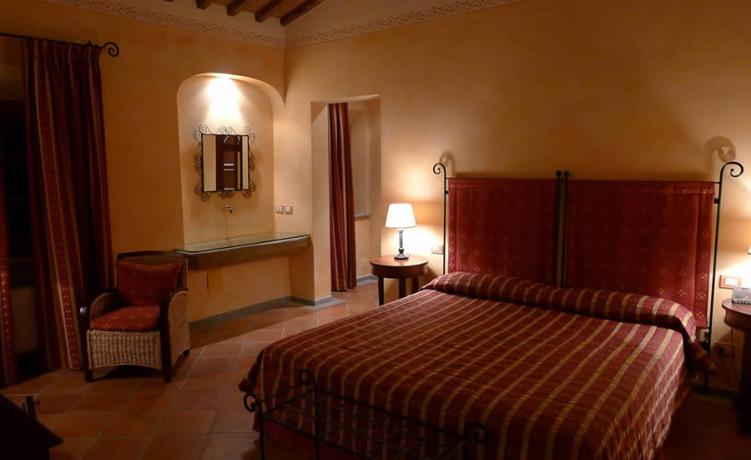Camere romantiche in Relais vicino Firenze