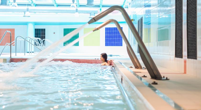 Hotel con Piscina con Idromassaggio vicino Roma