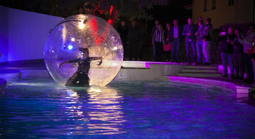 Hotel con Animazione serale in Piscina Castelsardo