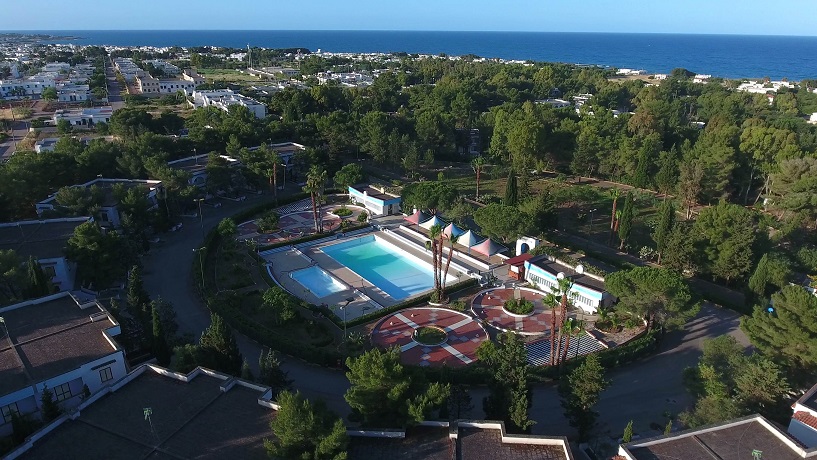 Vicino Gallipoli residence con piscine e appartamenti