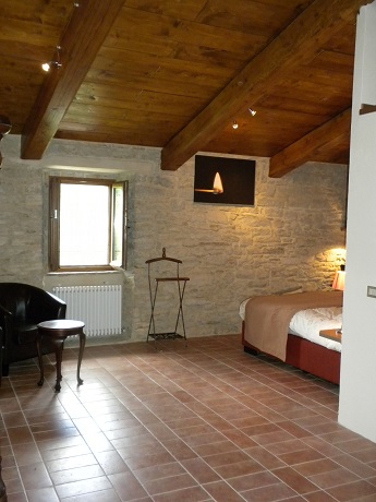 Camere Matrimoniali ed Appartamenti Vacanza Umbria