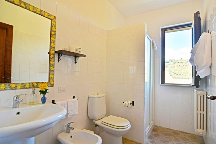 Bagno con doccia