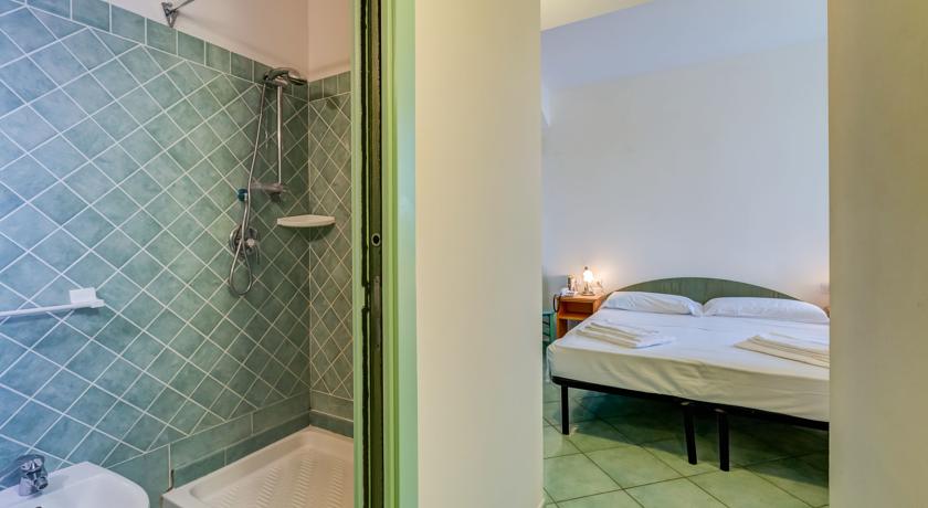 appartamenti con bagno privato e Terrazzo al Circeo