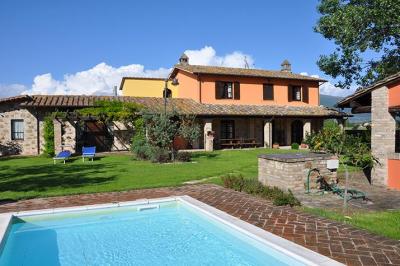 villa tordandrea per 12 persone con piscina 