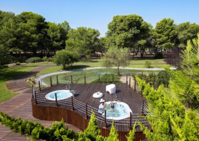 Vasche idromassaggio area-relax Hotel Castellaneta-marina 