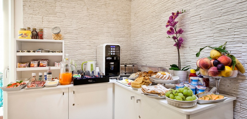 buffet colazione internazionale Sorrento B&B Romantico