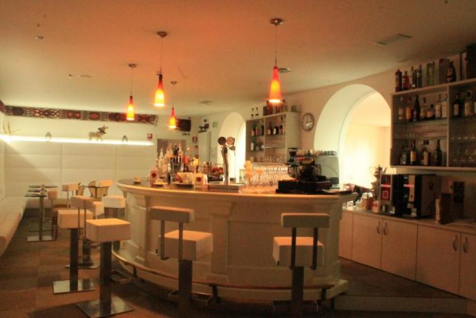 Resort a Folgaria con bar interno
