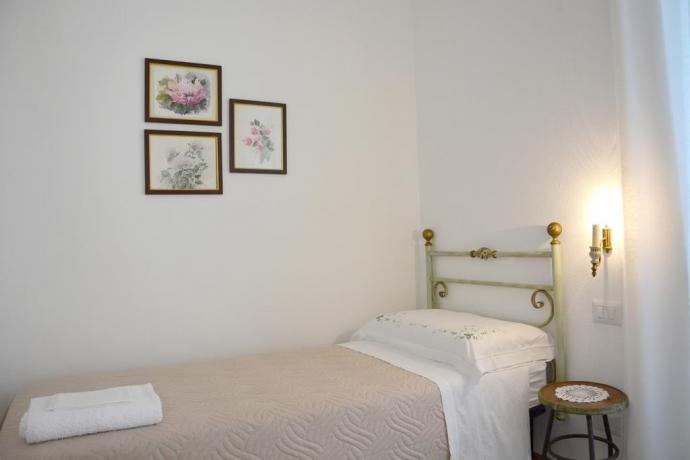 Camera con letto singolo B&B vicino Roma