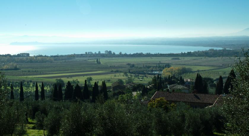Casale a pochi minuti dal lago Trasimeno 