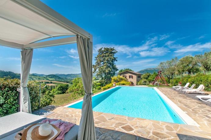 Villa vacanze con piscina pochi km da Orvieto 