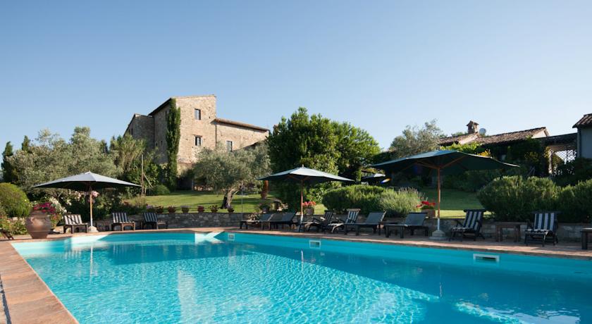 Romantico Relais con Piscina e Ristorante Todi