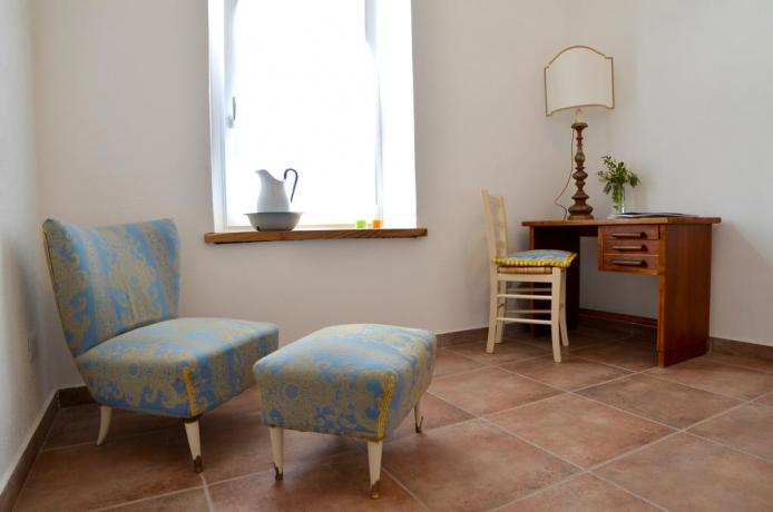 Soggiorno Camera Millefiori B&B vicino Roma