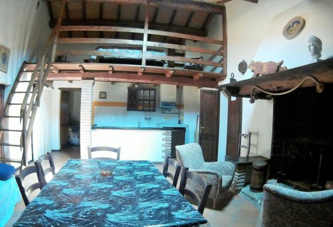 Villa Umbria con camera matrimoniale ed soppalco