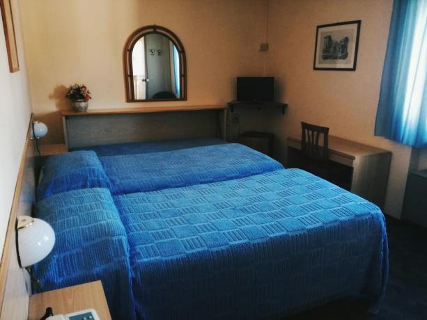 Ad Altopascio in Hotel con parcheggio e wifi