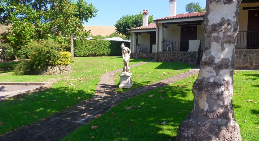 Bungalows in Eco Villaggio vista Lago a Bracciano 