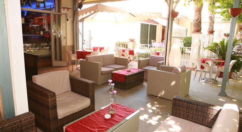 Albergo 3 stelle sul mare
