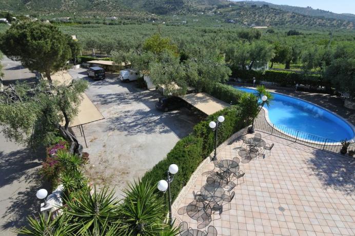 Parcheggio privato disponibile in loco hotel a Mattinata