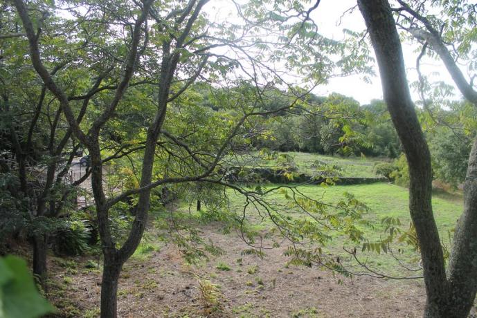 Agriturismo con giardino ad Adrano in Sicilia