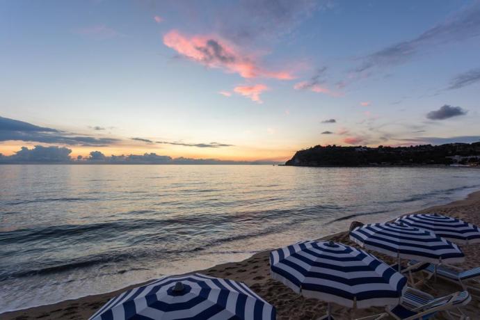 Spiaggia privata Hotel con centro benessere