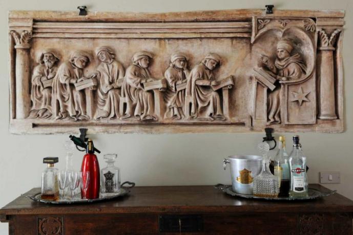 Mobili d'epoca in antica villa Umbra
