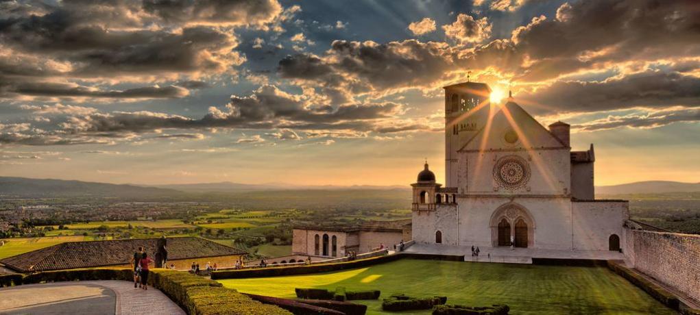 Basilica San Francesco di Assisi Foto spettacolare 
