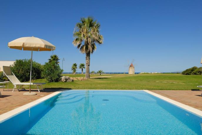 Albergo-Resort 4 stelle con Piscina vicino Erice