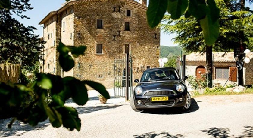 Villa Padronale con Piscina, Ristorante e Suite