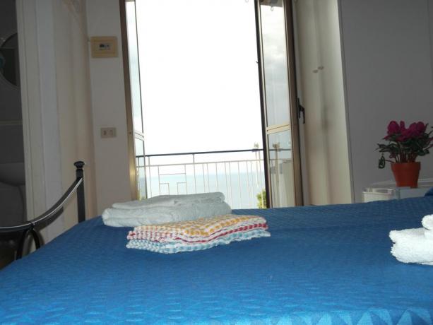 bellissima vista mare dal campeggio, Palinuro