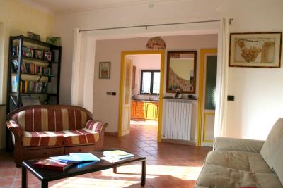 Appartamento con soggiorno, B&B Pavia