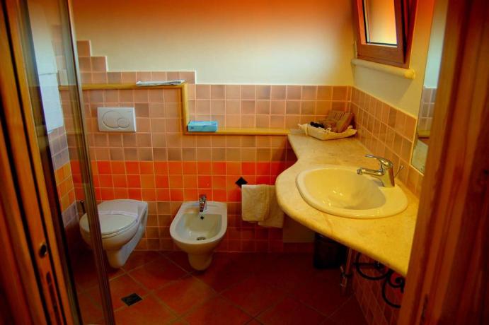 ampio Bagno privato camera in costa smeralda