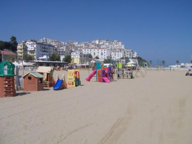 Spiaggia attrezzata per Bambini a Rodi