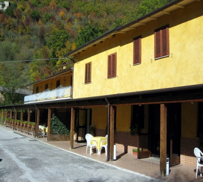 Esterno-albergo 