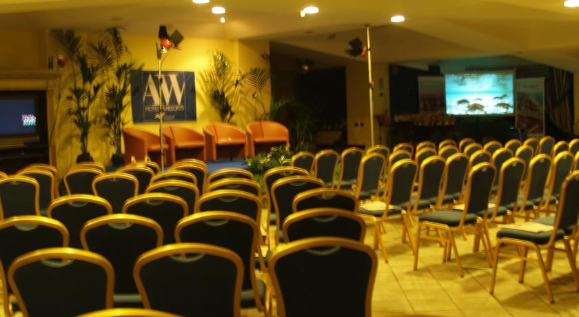 Hotel con Centro Congressi