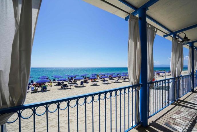 Hotel-residence con spiaggia privata Sellia-marina 