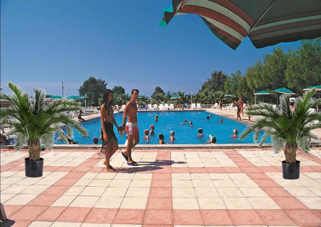 Villaggio in Calabria con Villette e Animazione