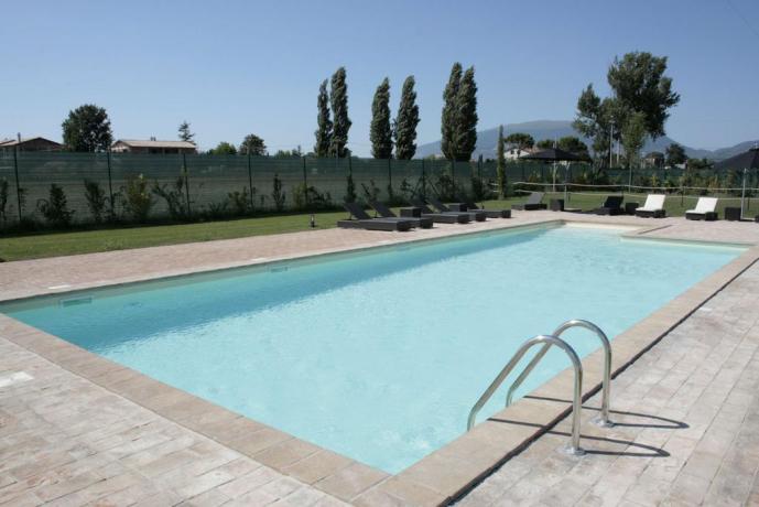 Agriturismo Umbria con piscina + Solarium 
