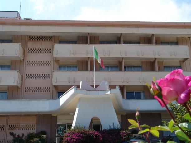 Ingresso dell'hotel