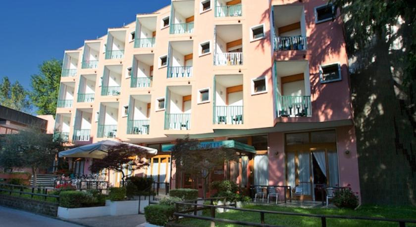 Hotel 3 stelle per Famiglia a Grado