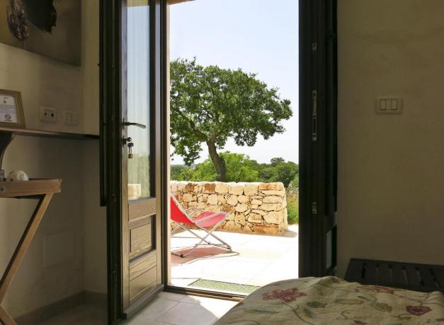 Appartamenti immersi nel verde con portico a Bari