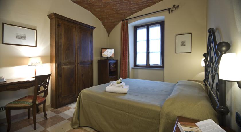 Ampie camere con bagno privato vicino Cuneo