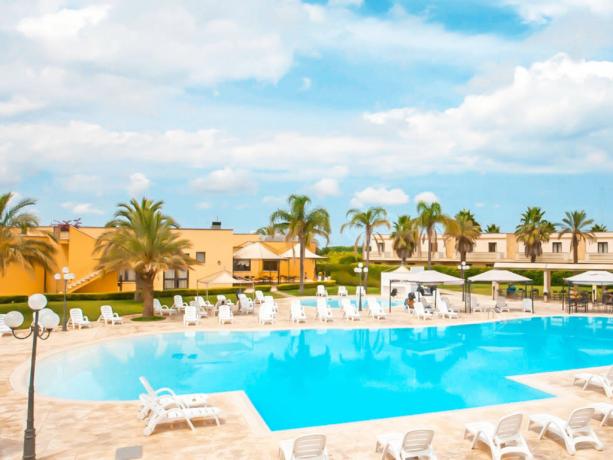 Mega Piscina Adulti-Bambini Villaggio 4 stelle Puglia 