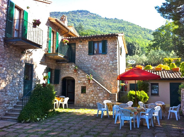 Casolare Assisi con Giardino e Animali ammessi 