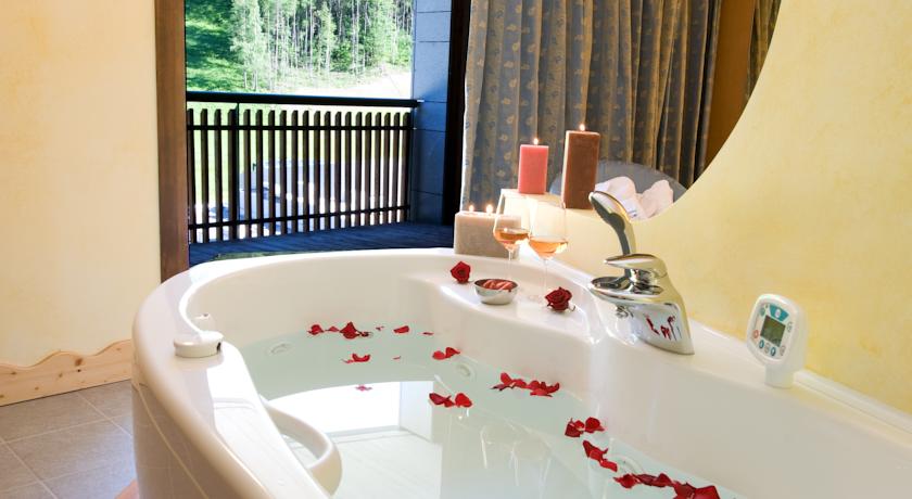 Camera matrimoniale con Jacuzzi 2 posti