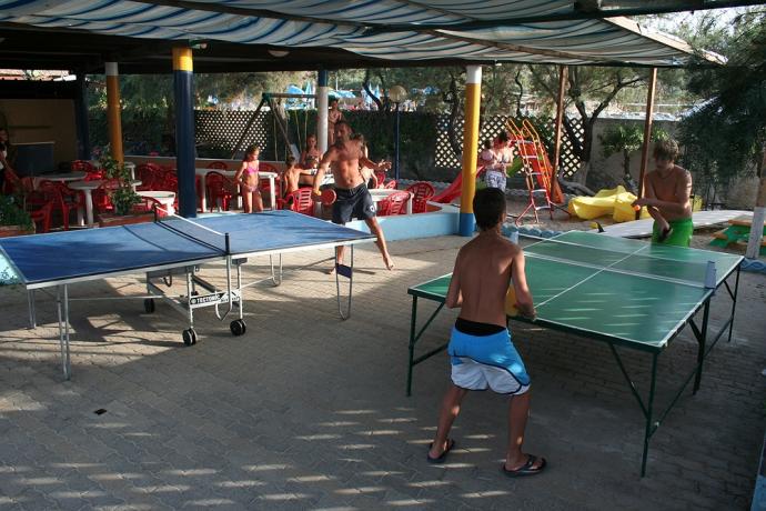 Residence a Zambrone con Parco giochi e Discoteca