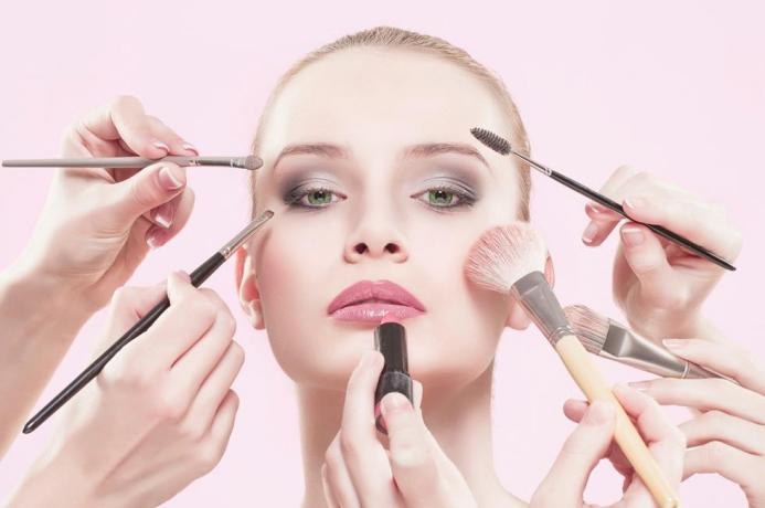 Imperya: Catalogo prodotti linea cosmetica-donna