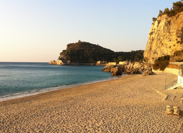 Dormire vicino alla Spiaggia in Liguria