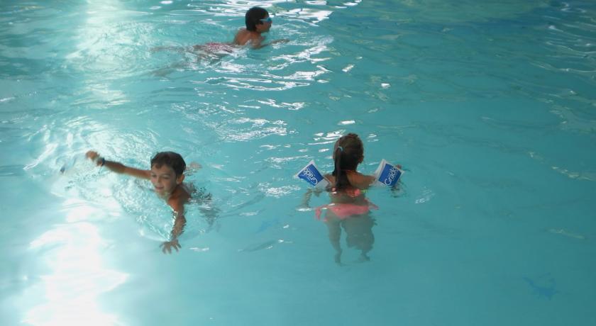 Hotel con Piscina Riscaldata Interna