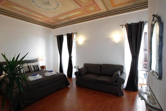 B&B vicino Rainbow Magicland Camera con divano