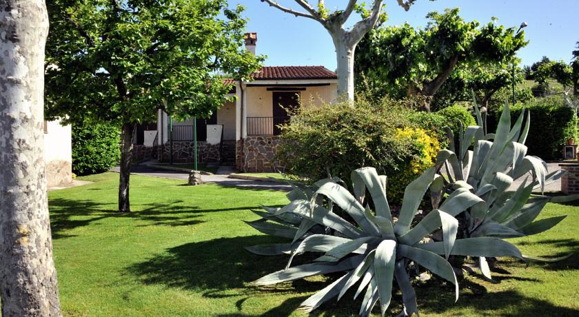 Bungalow in Villaggio con Piscina a Bracciano 