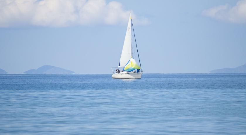 Hotel ideale Escursioni Barca a Vela Sardegna
